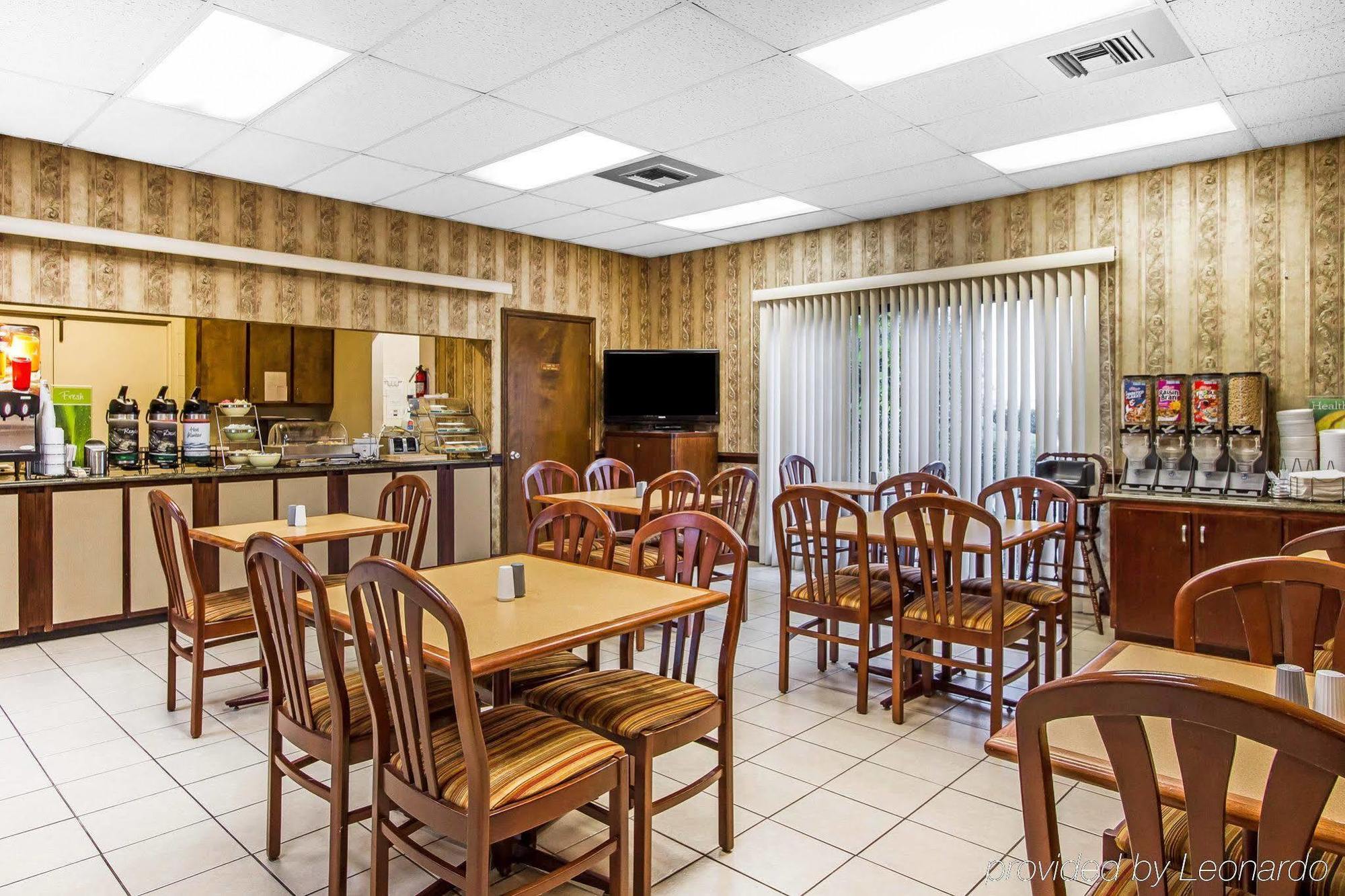 Executive Inn And Suites エンタープライズ エクステリア 写真